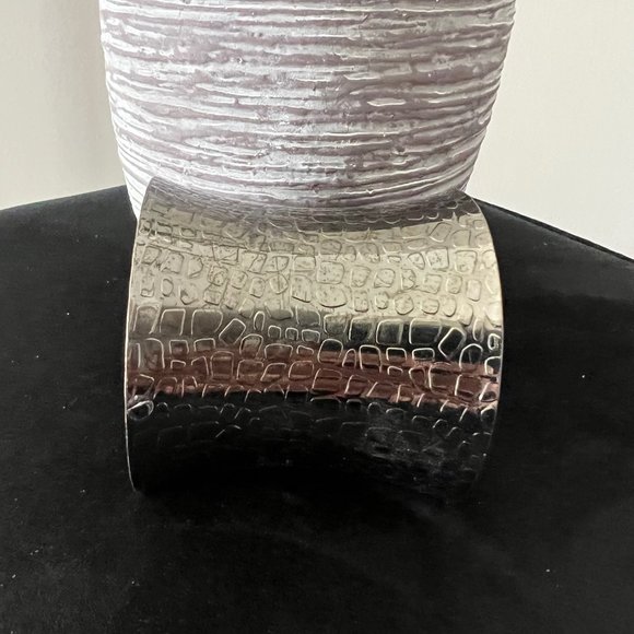 Statement Metal Cuff Bracelet - Picture 2 of 3